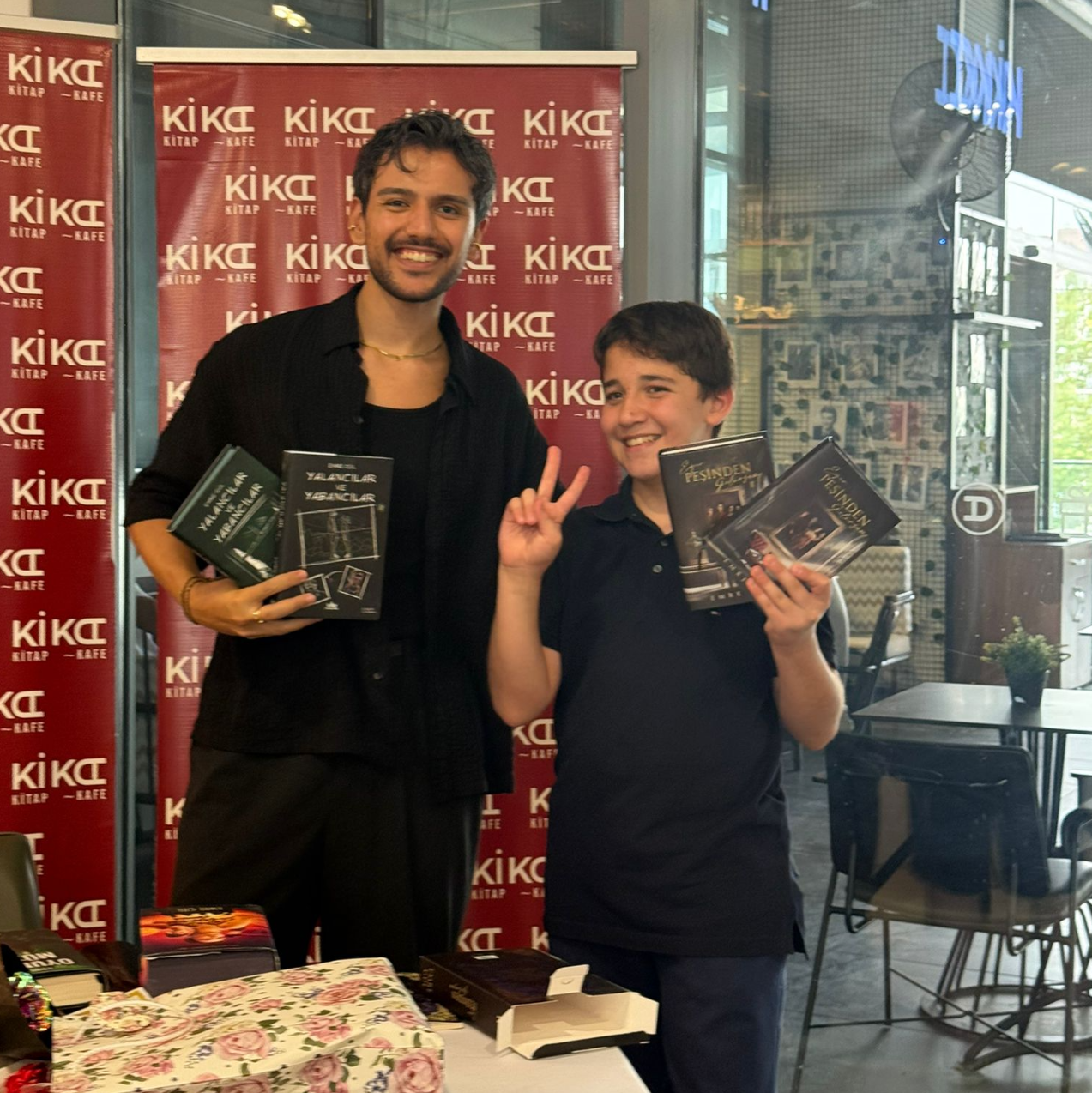 Batman Emre Gül İmza Günü
