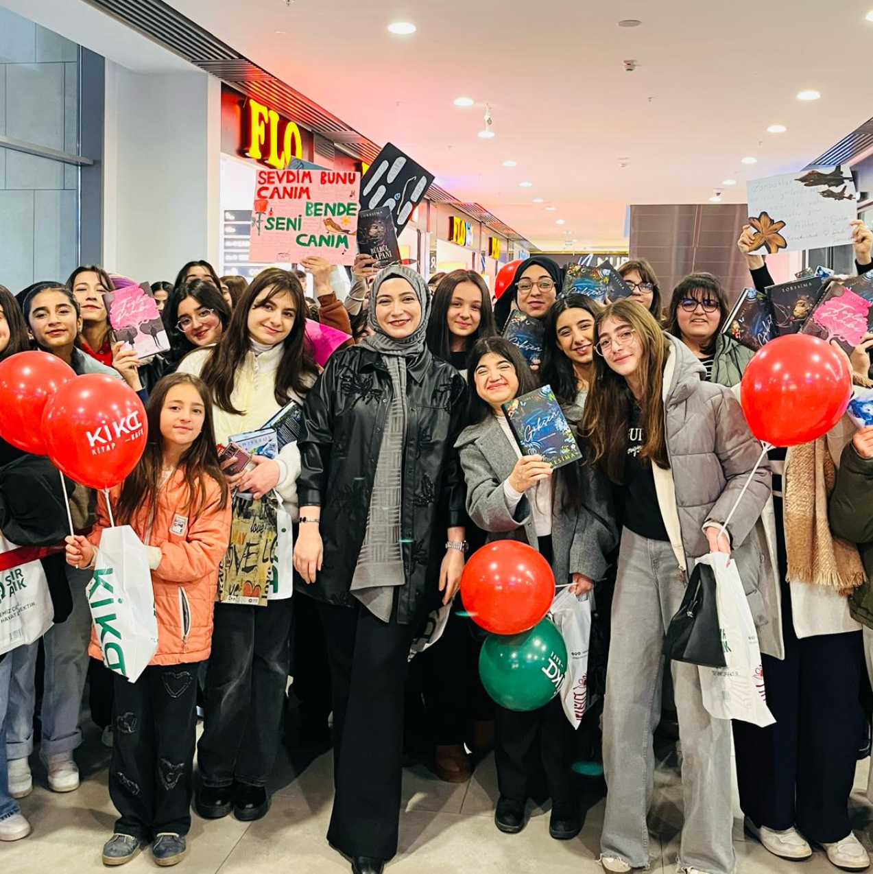 Batman Loresima İmza Günü